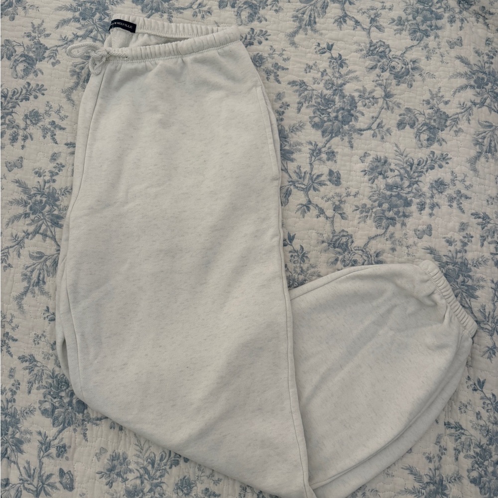 Brandy Melville White Heather Joggers (One Size)
